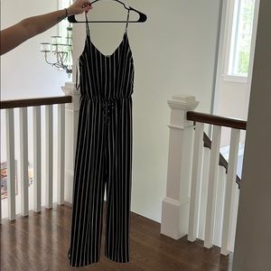 Black and white jump suite